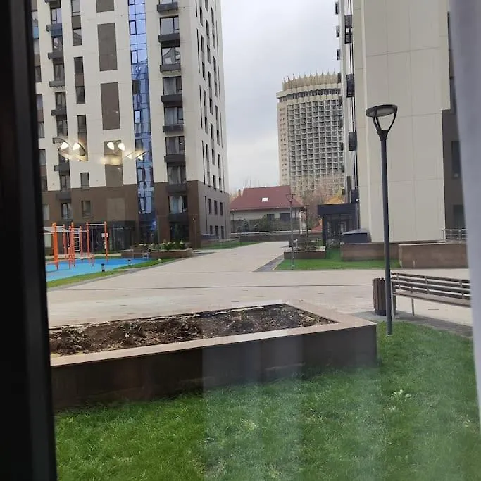 Apartment Near The Kazakhstan Hotel In Almaty